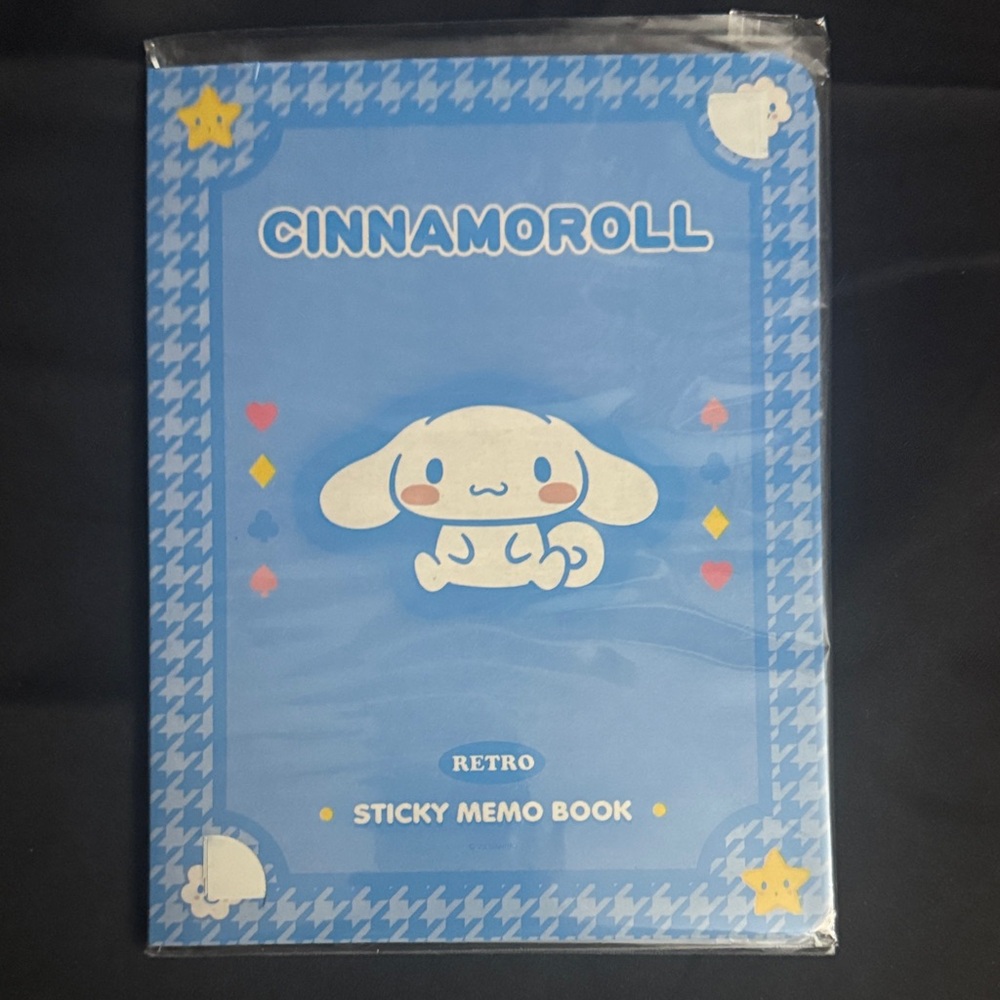 Hello Kitty Blue and White Sticky Memo Book